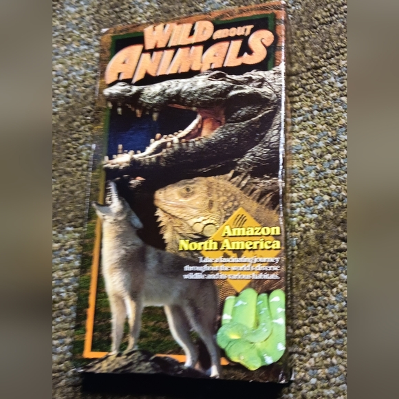 WILD ABOUT ANIMALS VHS TAPES - Picture 15 of 16